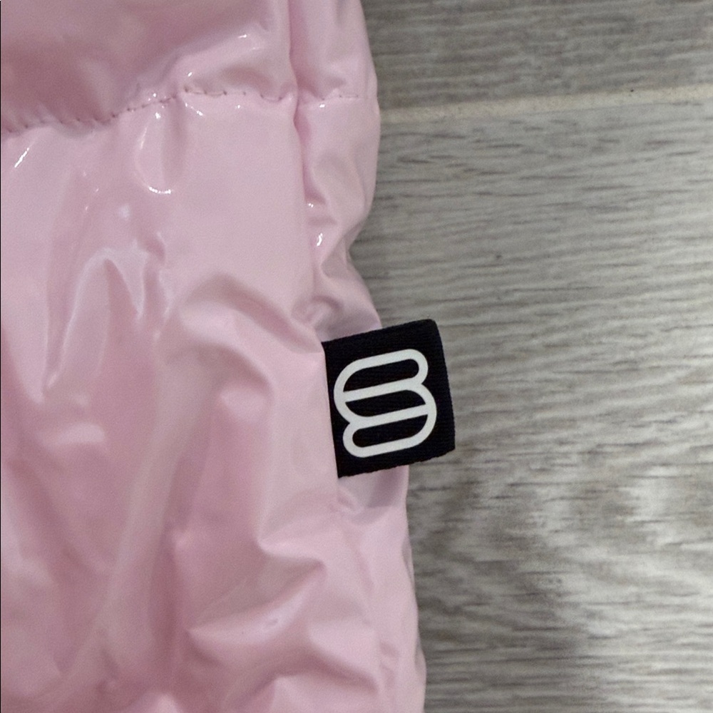 Aritzia Super puff light  Pink - not worn before size L - Picture 3 of 9